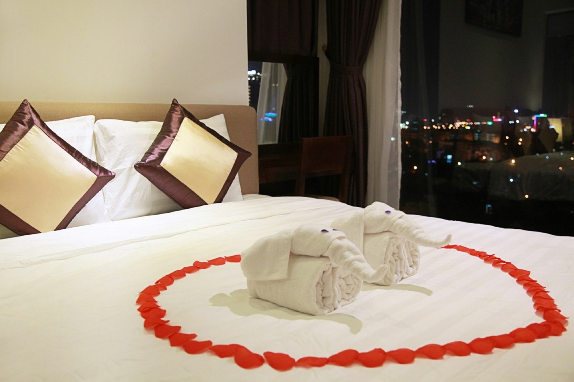 Hoang Dai 2 Hotel Дананг Экстерьер фото